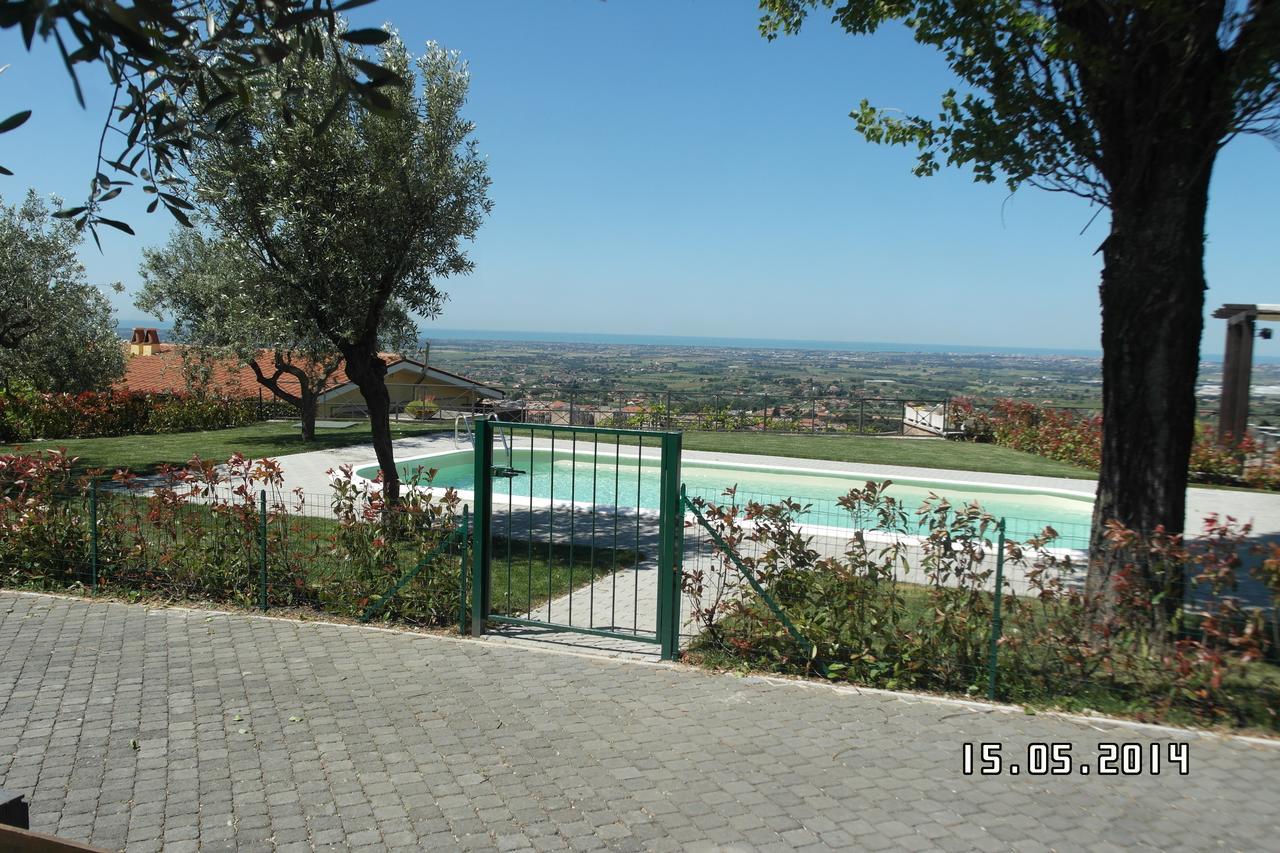 Agriturismo La Vite E Gli Ulivi Villa Ariccia Exterior foto